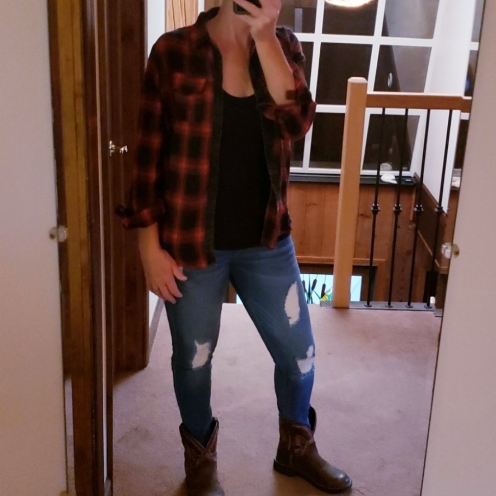 High Waisted Jean - Picture 5 of 6